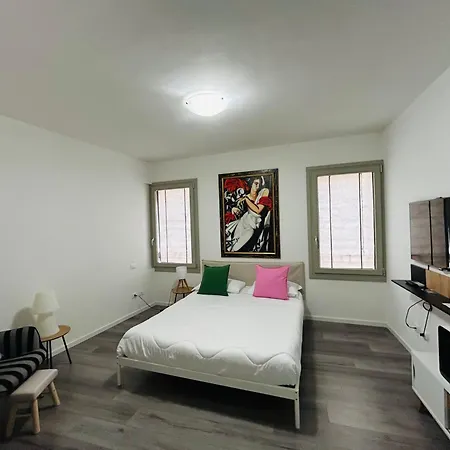 Leocorno 2 Maison d'hôtes Ferrare